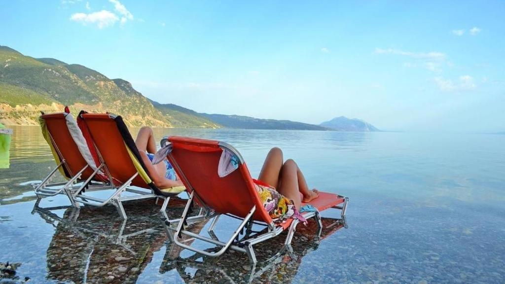 4 Seasons Suites Paradise Near Athens Airport Markópoulon Екстериор снимка