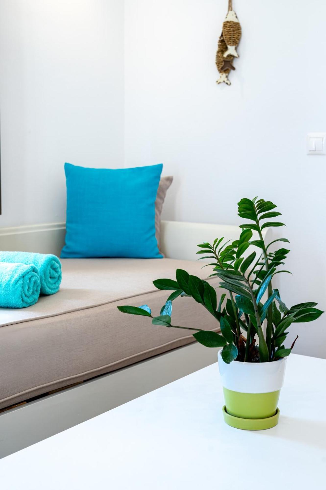 4 Seasons Suites Paradise Near Athens Airport Markópoulon Екстериор снимка